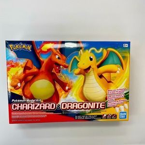 Pokémon Model Kit: Charizard & Dragonite